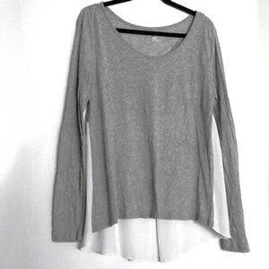 a.n.a   A New Approach Top Gray & White Scoop Neck Lightweight Long Sleeve EUC L